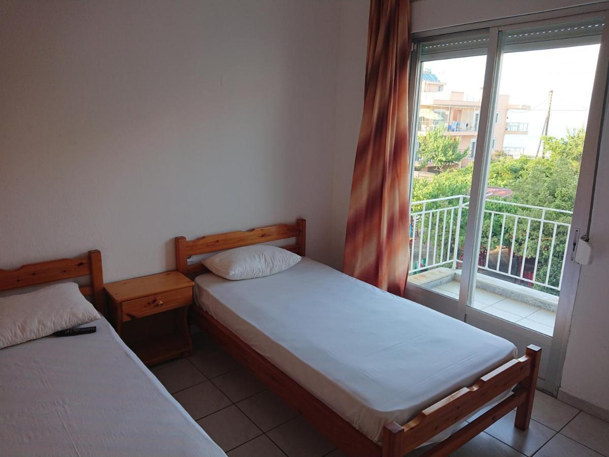House Papus Appartement Sarti Buitenkant foto