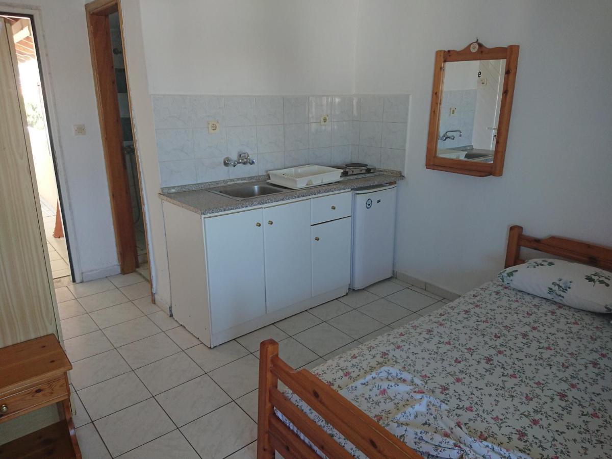 House Papus Appartement Sarti Buitenkant foto